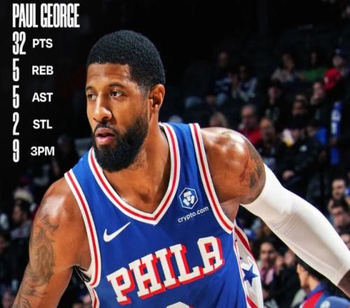 鹿晗现身疑,似泪洒街头,邓超陪伴慰,500足球即时比分,500比分,500体育比分网,比分直播