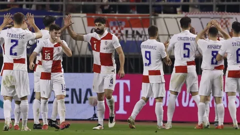 戴维森力挺世预赛：本月力争全获六分