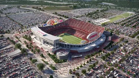 国足新帅扬帆起航：本土精英领航，国际智谋携手，实战与深造并行！