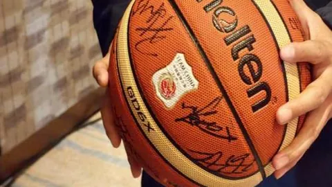 伊万观察：王钰栋表现抢眼，战术核心仍以进攻为主