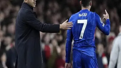 水庆霞荣获2025年中国金球奖特别荣誉奖